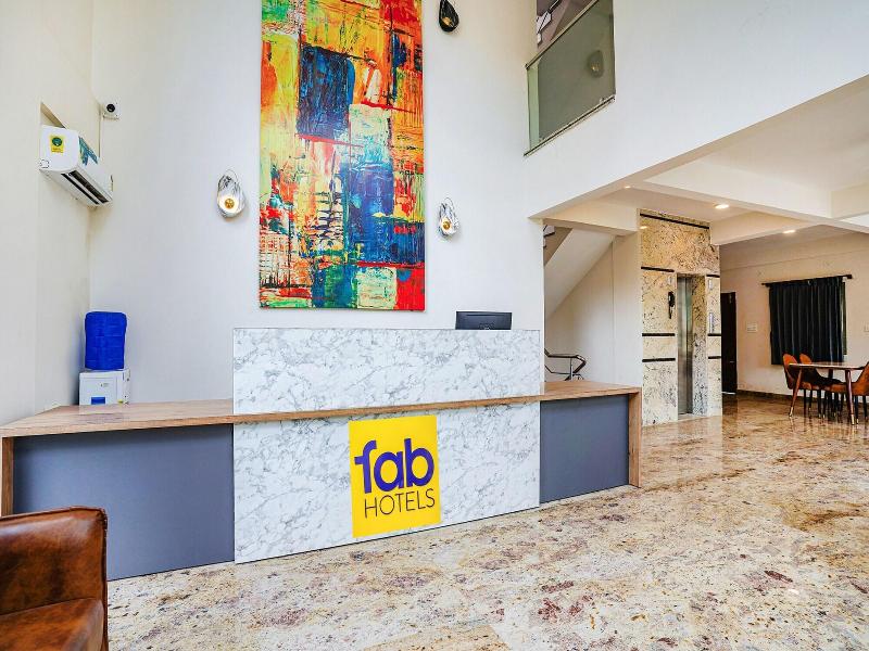 Fabhotel The Pearl Boutique image