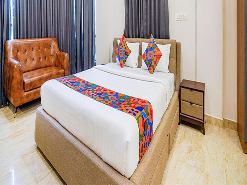 Fabhotel The Pearl Boutique image