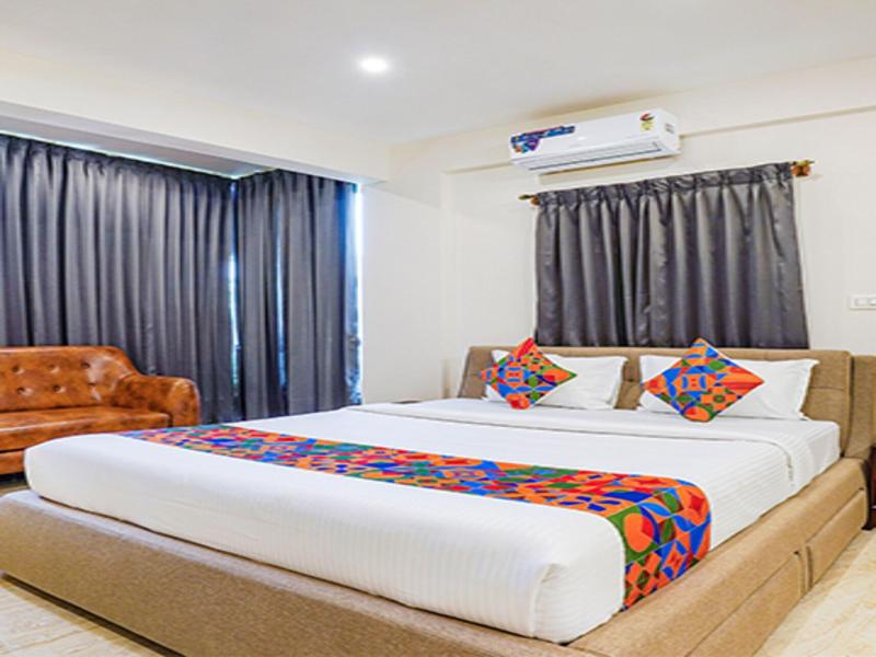 Fabhotel The Pearl Boutique image