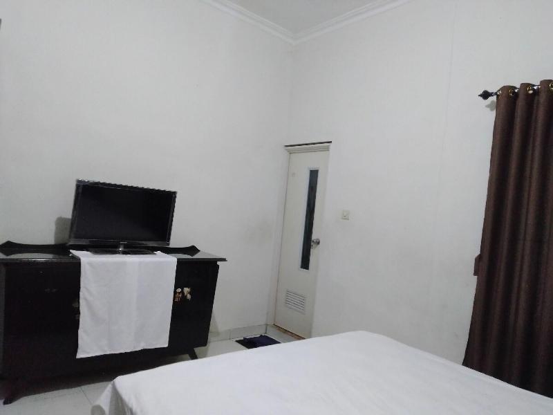 Hotel O Spring Homestay image