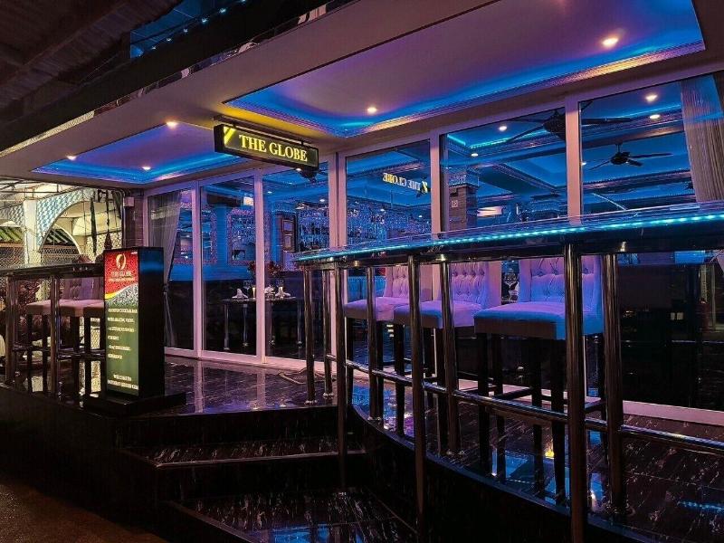 The Globe Hotel Bar And Restaurant image
