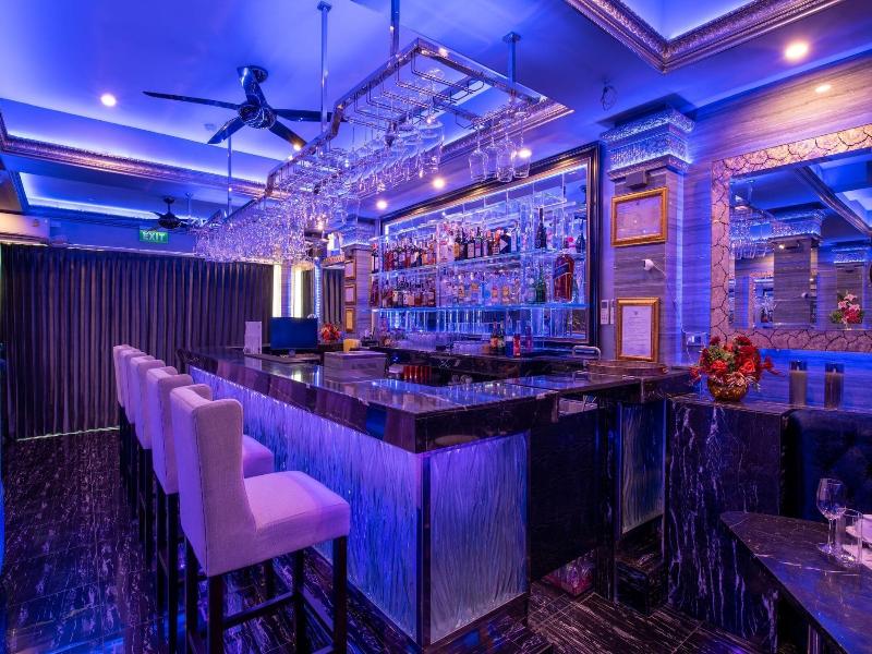 The Globe Hotel Bar And Restaurant image