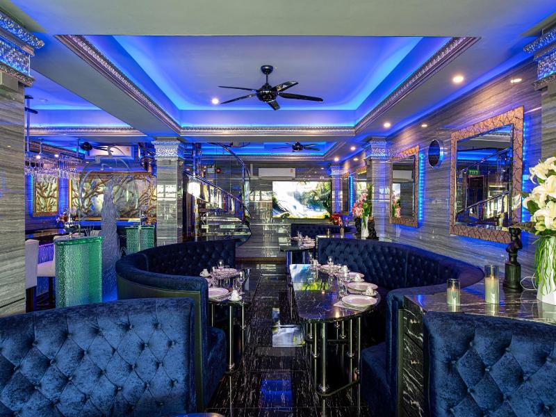 The Globe Hotel Bar And Restaurant image