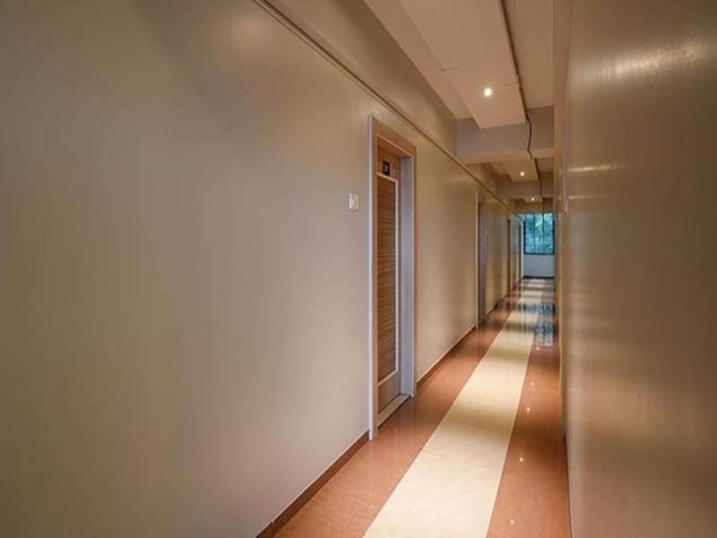 Fabhotel Prime Rester Select Chakan image