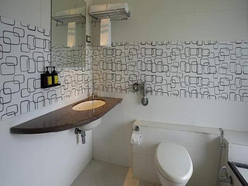 Fabhotel Prime Rester Select Chakan image