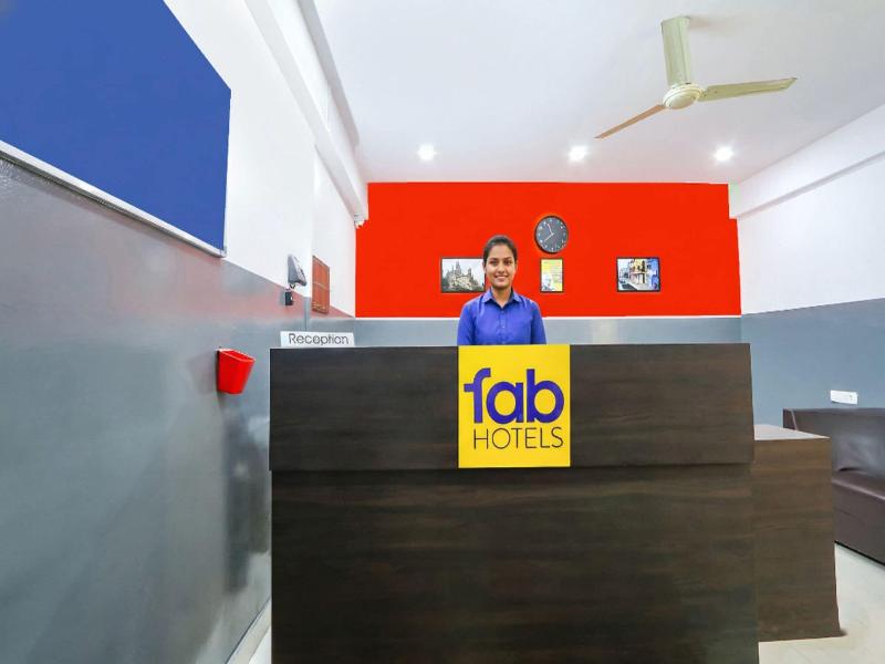 Fabhotel Starhood