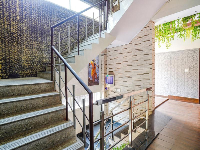 Fabhotel Pavithraa Edition image