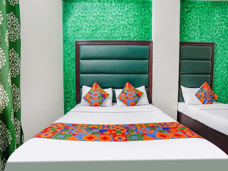 Fabhotel Pavithraa Edition image