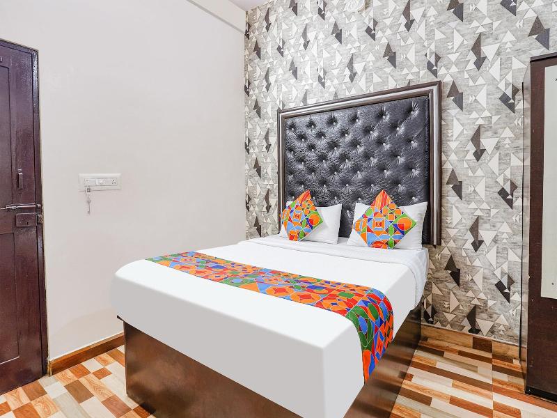 Fabhotel Pavithraa Edition image