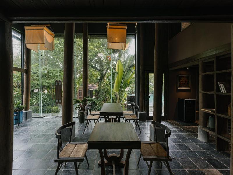 Toki Retreat Vã¢n Long image