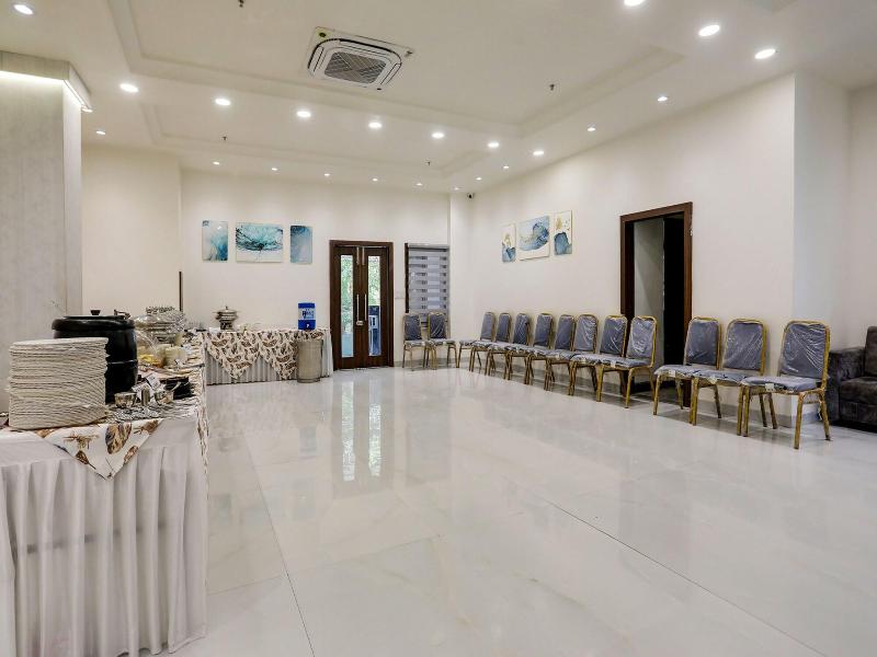 Fabhotel Prime Panchwati Regency image