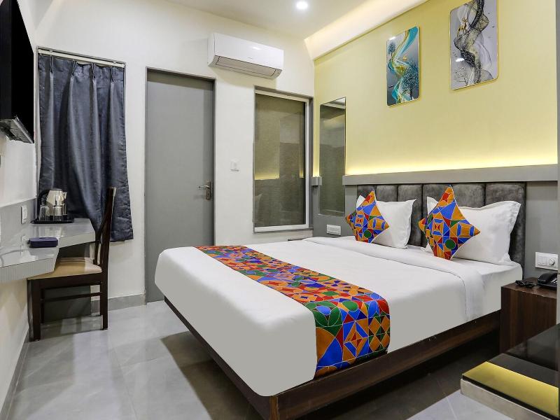Fabhotel Prime Panchwati Regency image