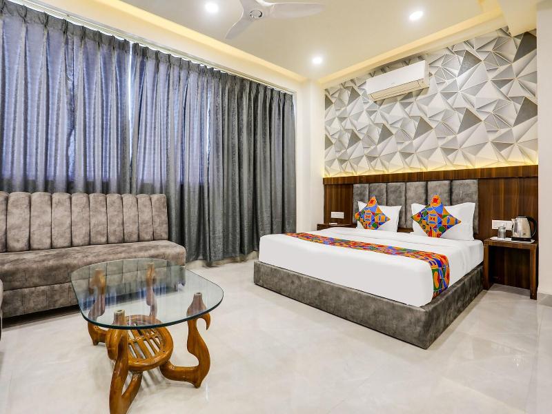 Fabhotel Prime Panchwati Regency image