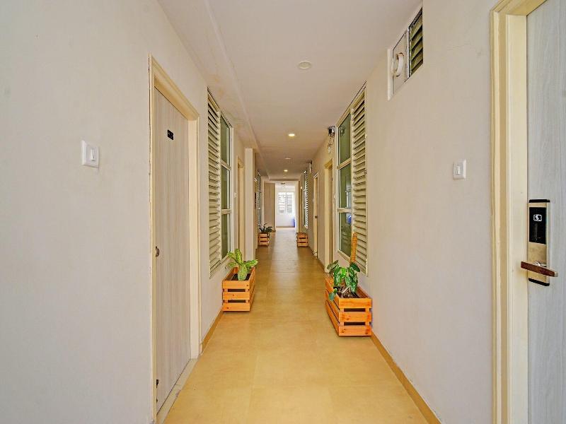 Fabhotel Metro image