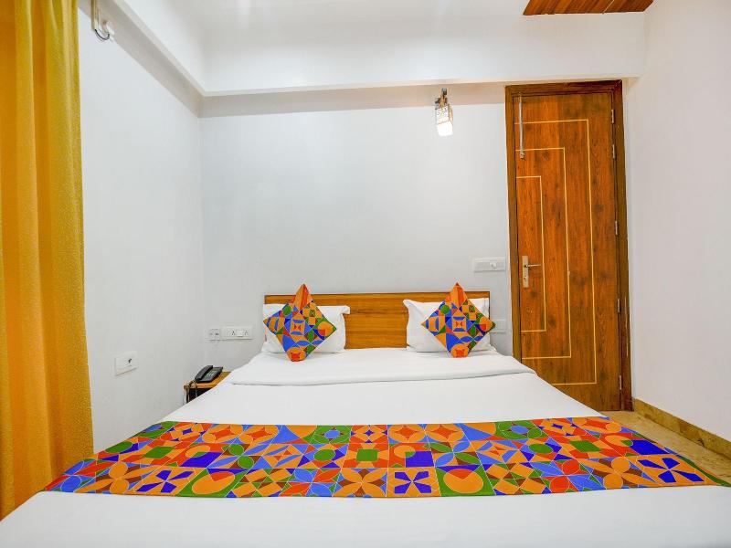 Fabhotel Nyra Residency image