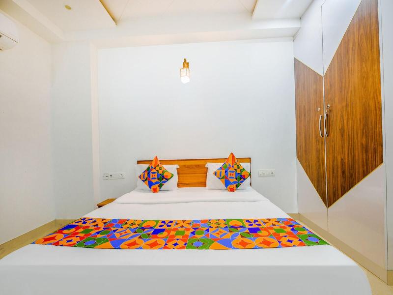 Fabhotel Nyra Residency image