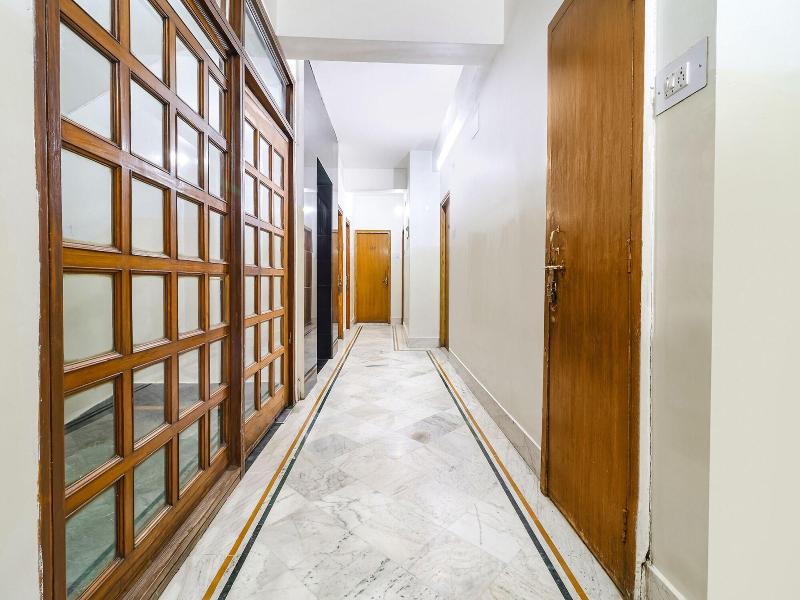 Fabhotel Nand image