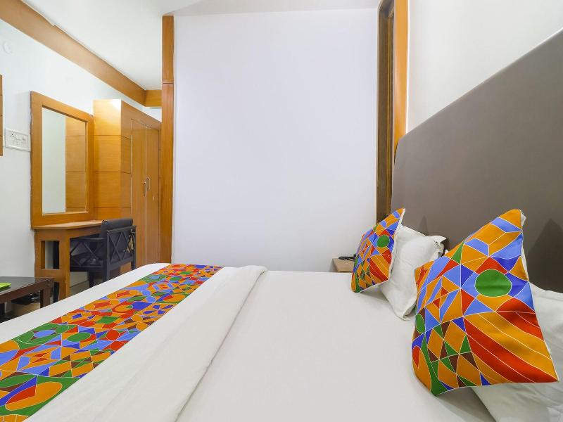 Fabhotel Nand image