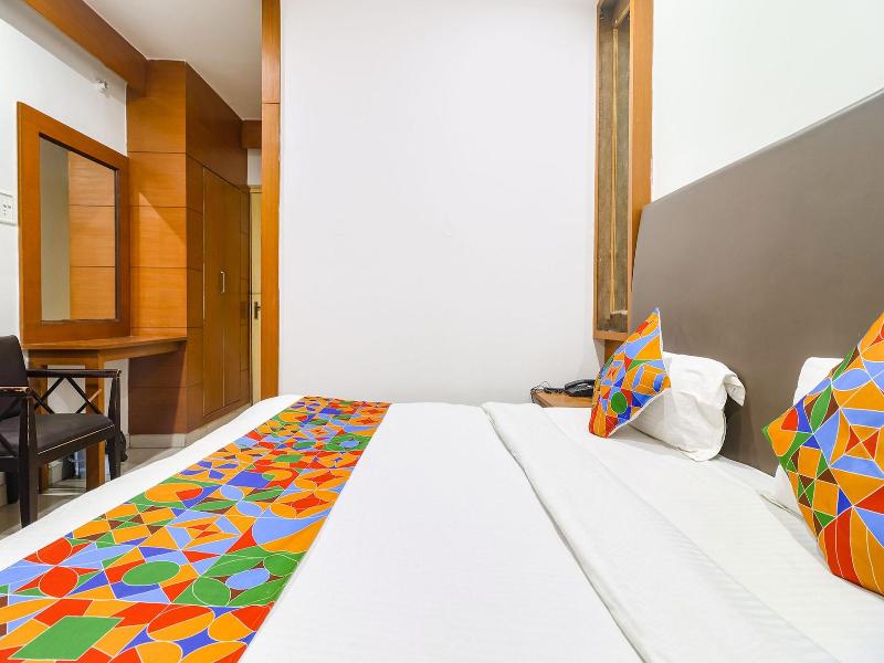 Fabhotel Nand image