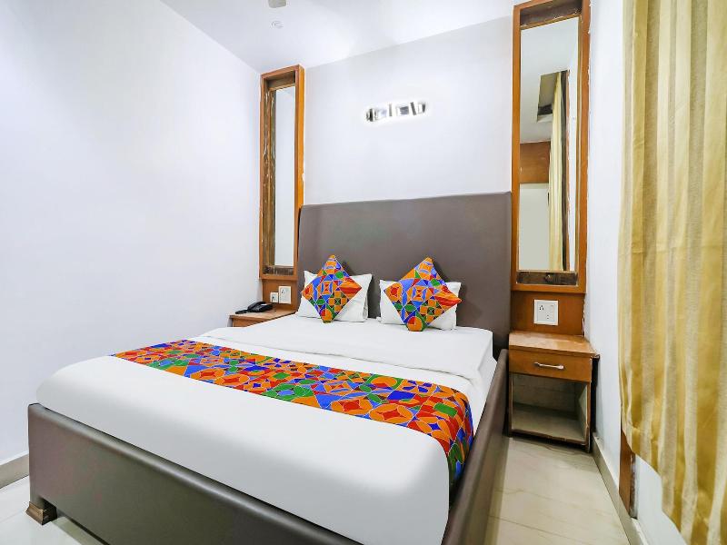 Fabhotel Nand image