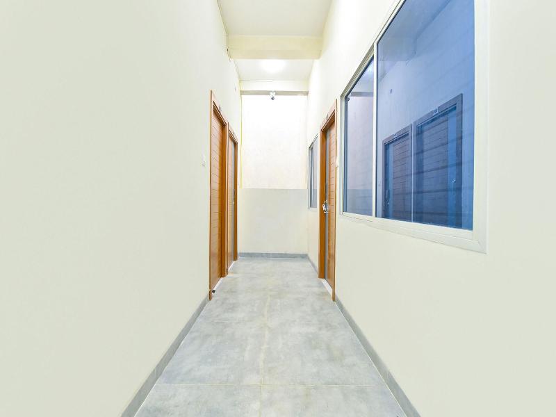 Fabhotel Grand Embassy — view