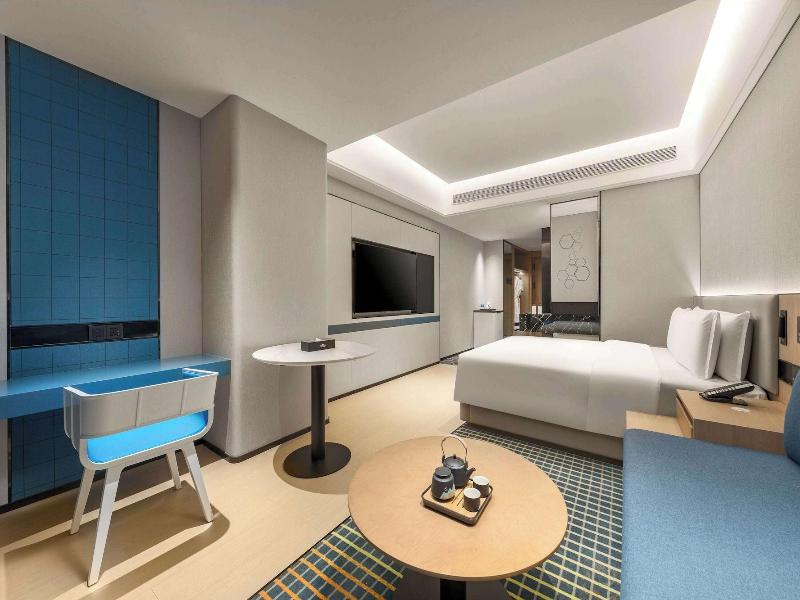 Microtel By Wyndham Xishuangbanna Mengle image