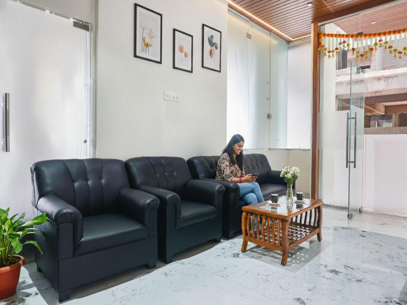 Fabhotel Prime Athiti Delight Stay image