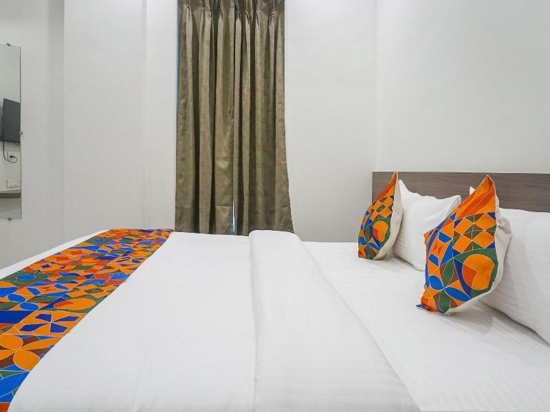Fabhotel Prime Athiti Delight Stay image
