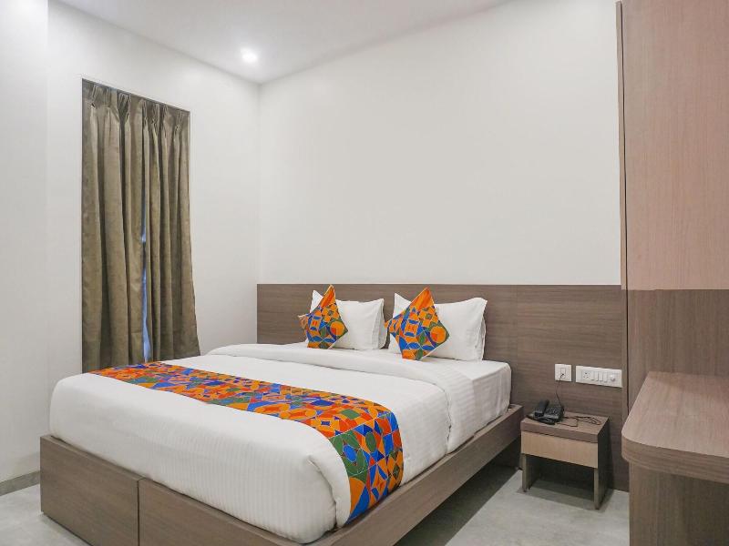 Fabhotel Prime Athiti Delight Stay image