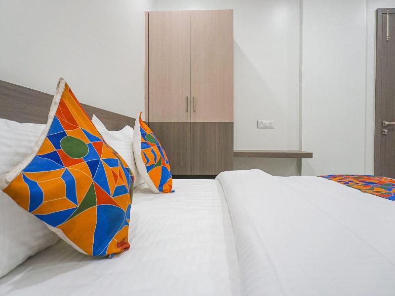 Fabhotel Prime Athiti Delight Stay image