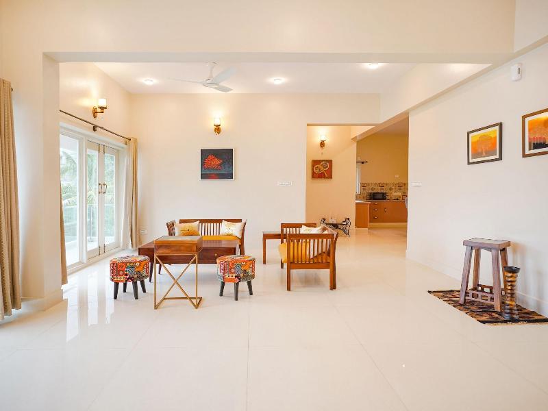 Fabhotel Bougainvillea Suites image