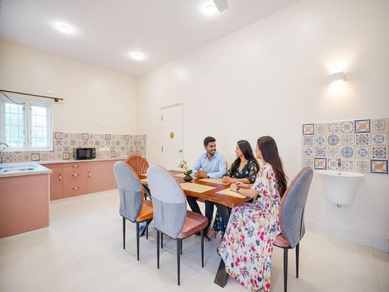 Fabhotel Bougainvillea Suites image