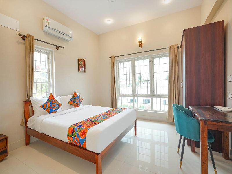 Fabhotel Bougainvillea Suites image
