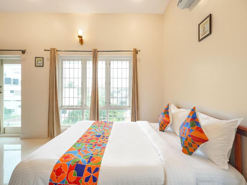Fabhotel Bougainvillea Suites image
