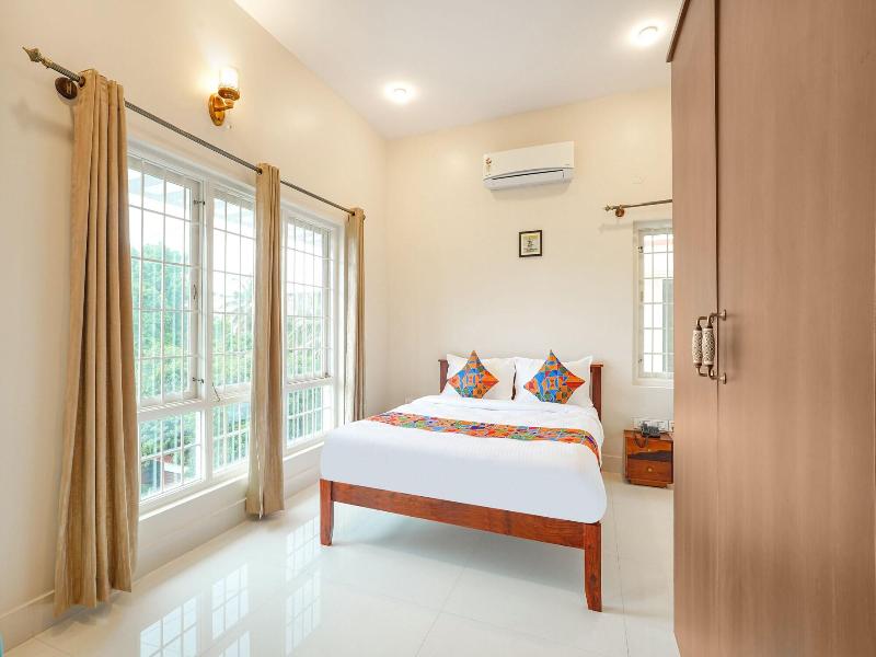 Fabhotel Bougainvillea Suites image