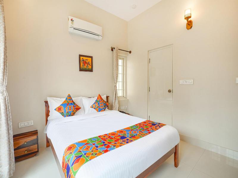 Fabhotel Bougainvillea Suites image