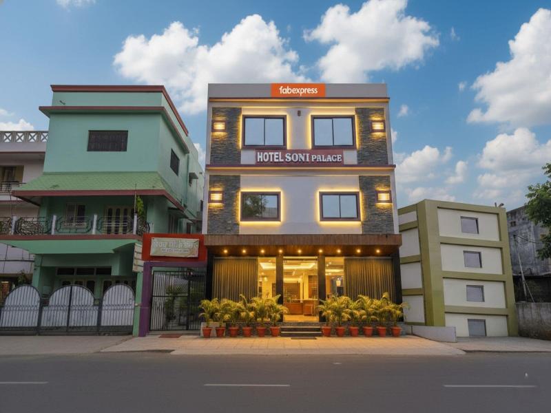 Fabhotel Soni Palace — general view