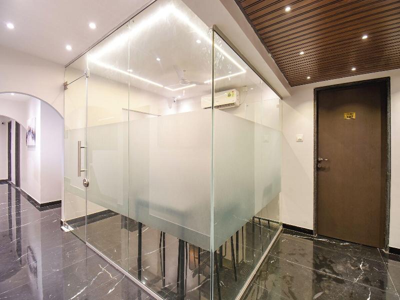 Fabhotel Olive Suite image