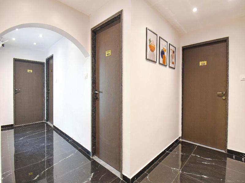 Fabhotel Olive Suite image