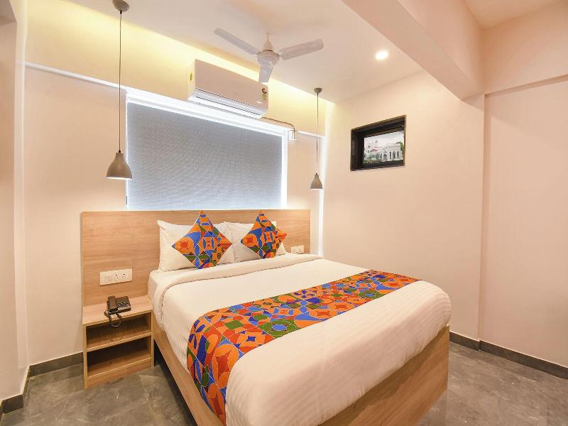 Fabhotel Olive Suite image