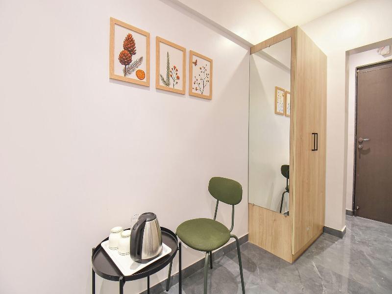 Fabhotel Olive Suite image