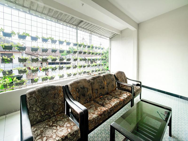 Hotel O Anasya Homestay image