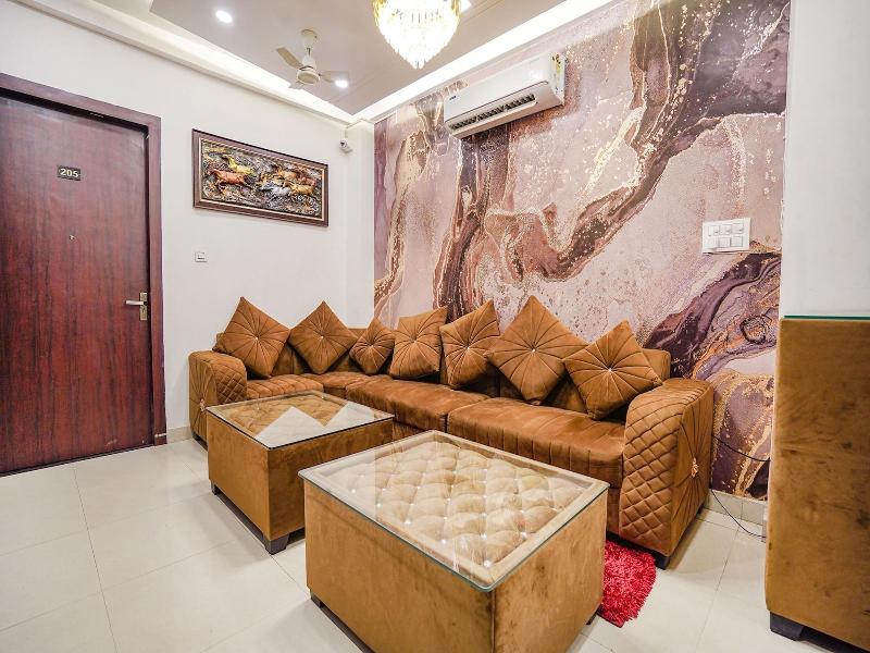 Fabhotel Ts Inn