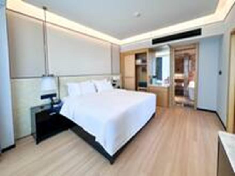 SUITE DELUXE WITH TERRACE