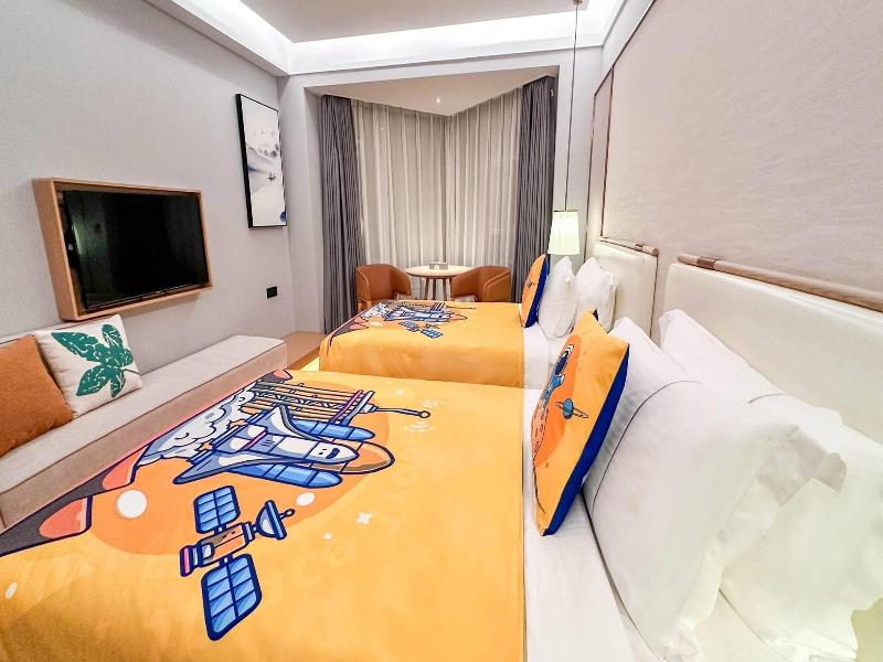 Wyndham Garden Haikou Meilan image