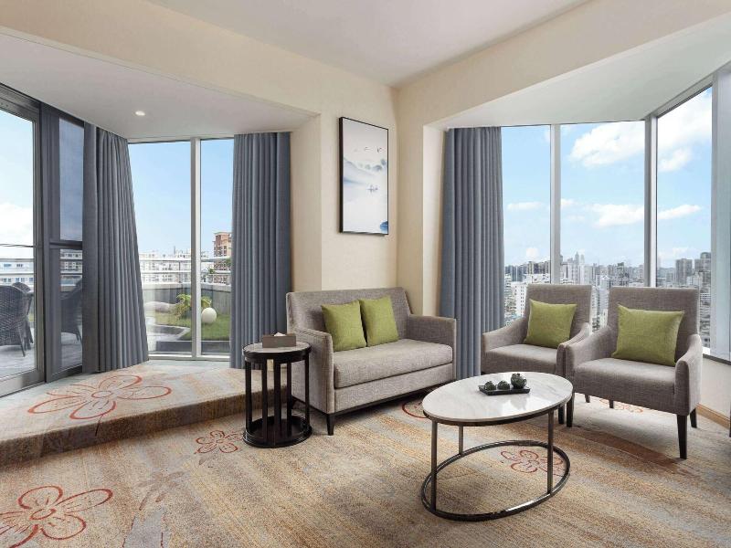 Wyndham Garden Haikou Meilan image