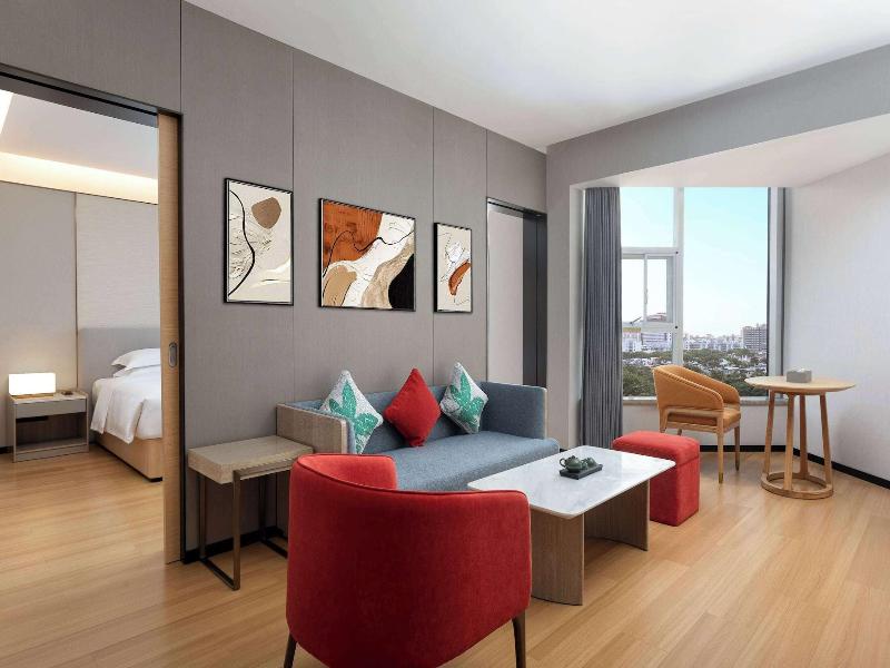 Wyndham Garden Haikou Meilan image