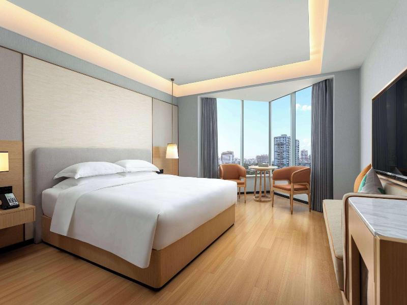 Wyndham Garden Haikou Meilan image