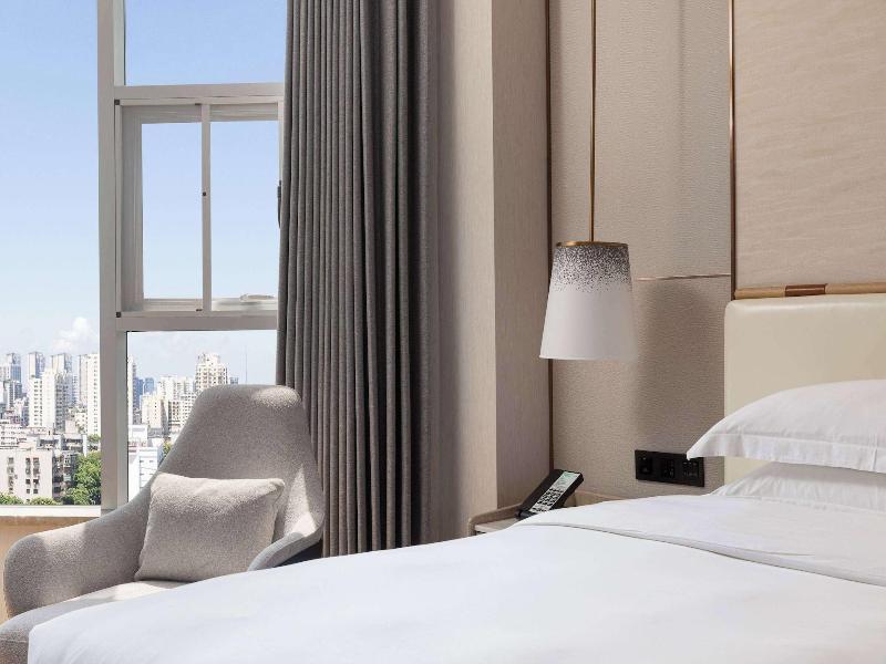 Wyndham Garden Haikou Meilan image