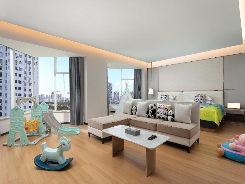 Wyndham Garden Haikou Meilan image